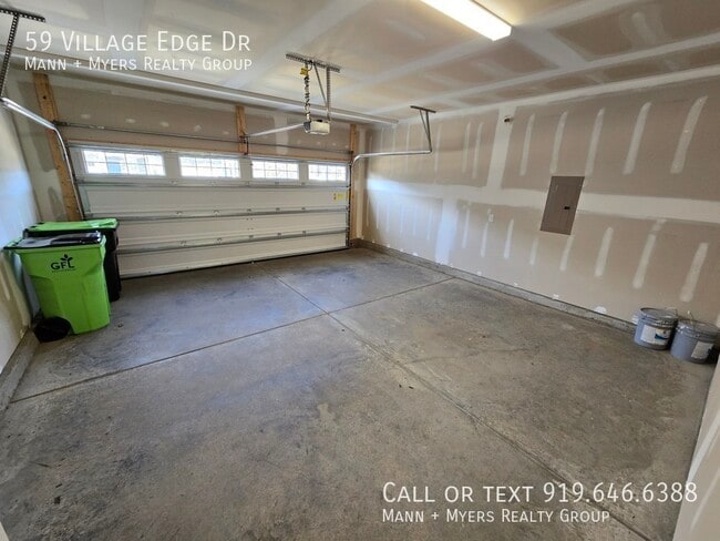 Building Photo - 59 Village Edge Dr