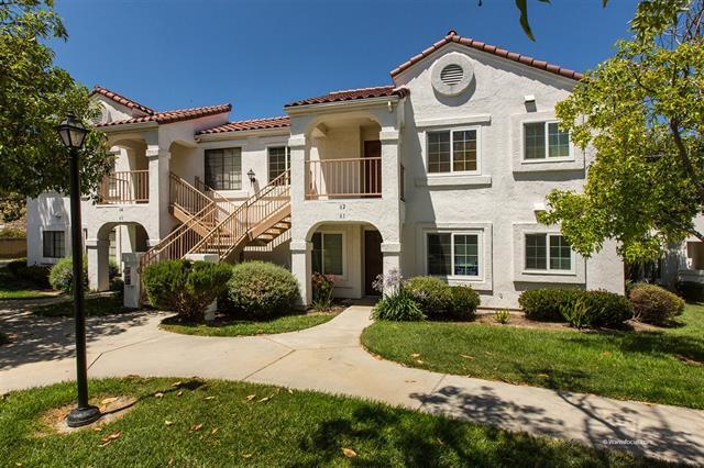 Plenty of private lot parking - 13327 Caminito Ciera #61