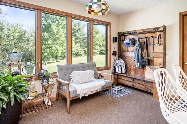 Building Photo - 9740 Purcell Hill Rd