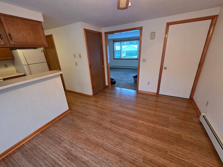 Building Photo - 12B Mabel Ave