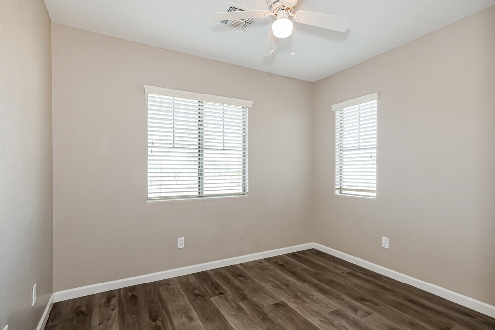 Building Photo - 10239 W Via Del Sol