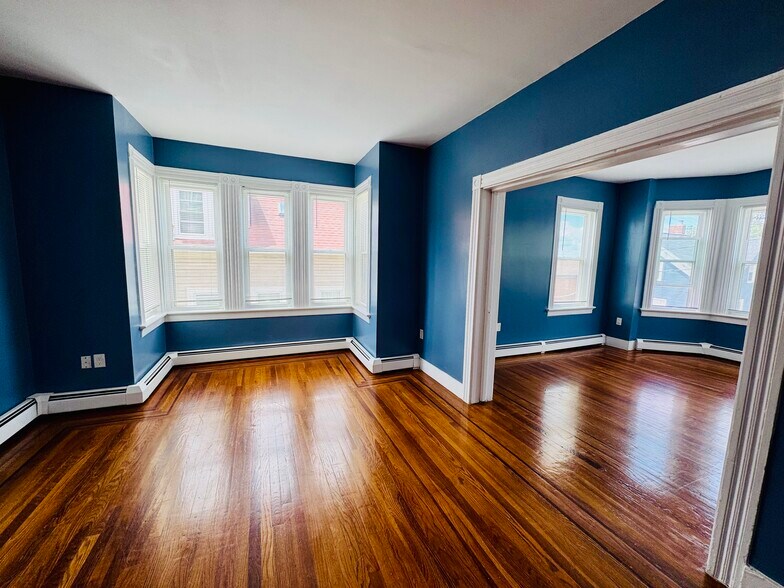 Building Photo - 61 Cypress St