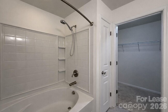 Building Photo - 123 Leyton Loop