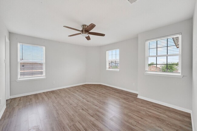 Building Photo - 228 Elm Patch Dr
