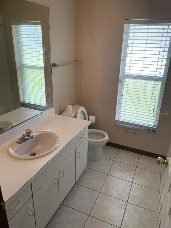 Building Photo - 3007 Forest Club Dr