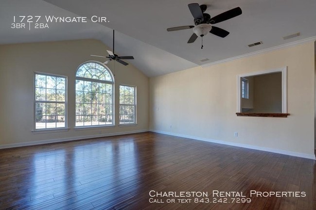 Building Photo - 1727 Wyngate Cir