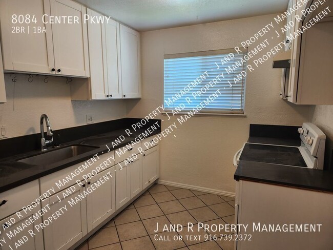 Building Photo - 8084 Center Pkwy