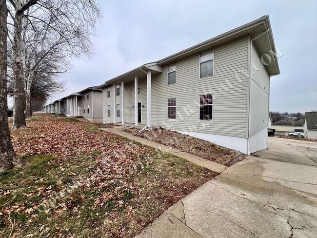 Building Photo - Affordable Living in Kansas City-Available NOW!!
