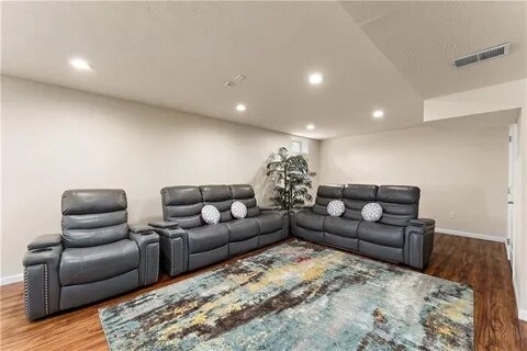 Building Photo - 114 Kestler Dr