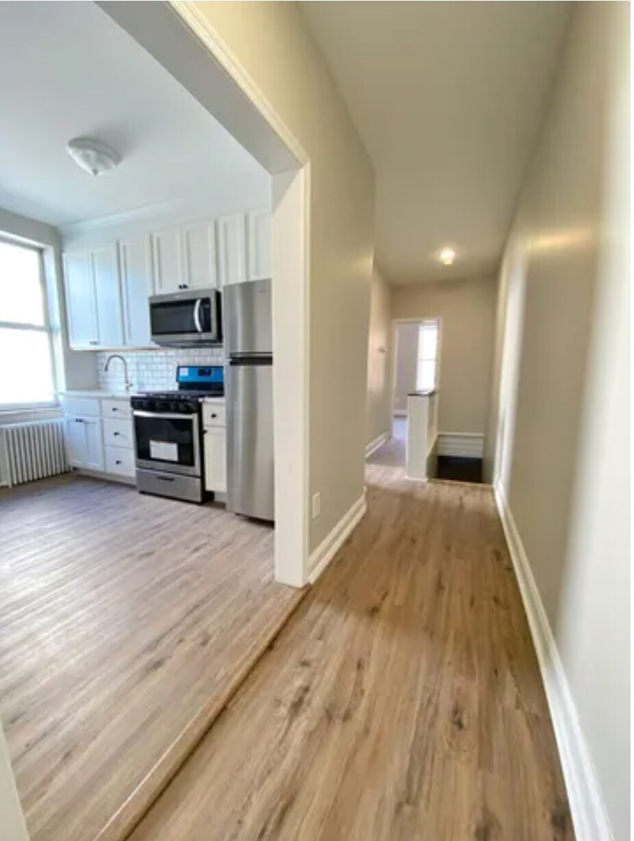 Building Photo - 2308 S 15th St