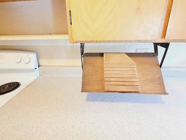 Building Photo - Charming 3 Bedroom, 2 Bath House For Rent!!