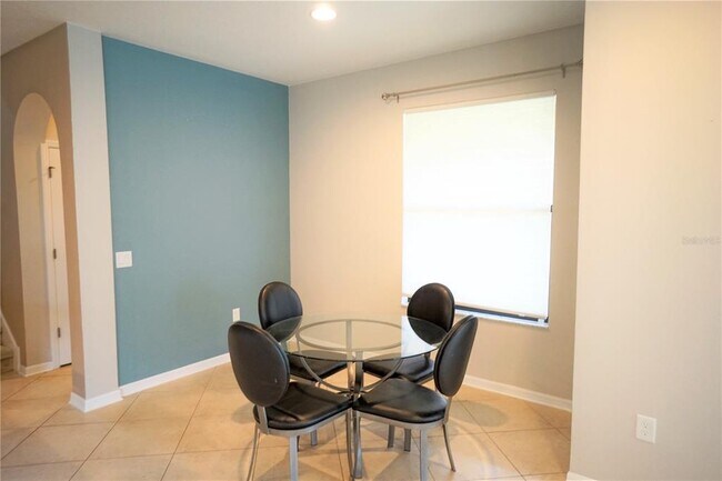 Building Photo - 32125 Garden Alcove Loop