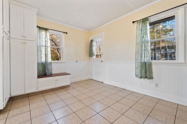 Building Photo - Charming All-Brick 3 Bedroom Durham Rental –  Available NOW!