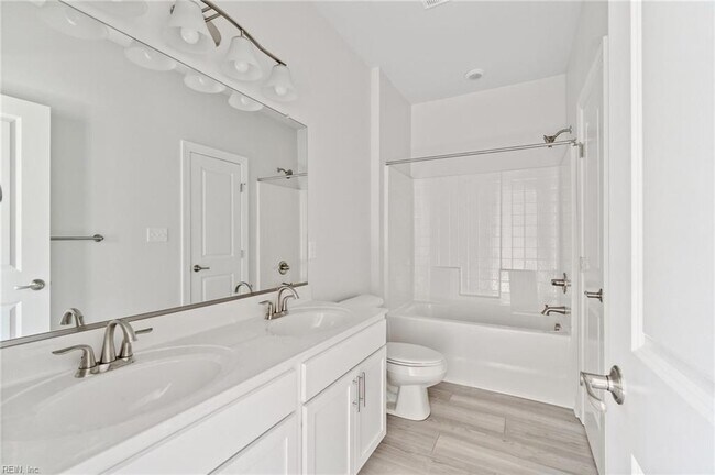 Building Photo - 2259 Sanibel Ln