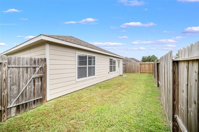 Building Photo - 17963 Branch Creek Dr