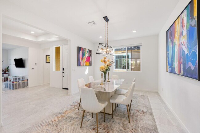 Building Photo - 81890 Via Encinitas