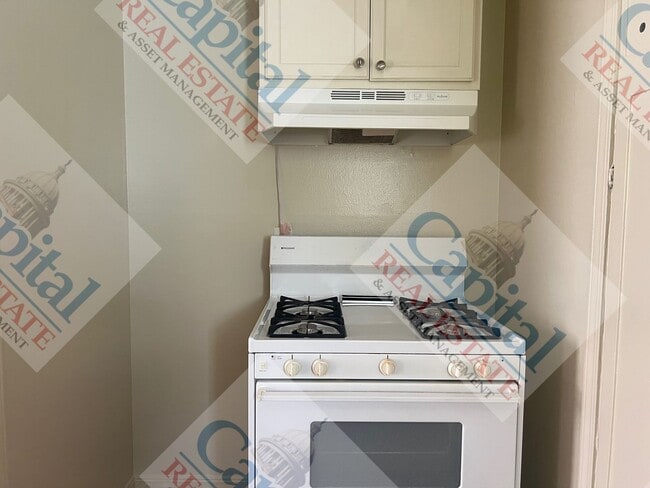 Building Photo - Take the Key!!!