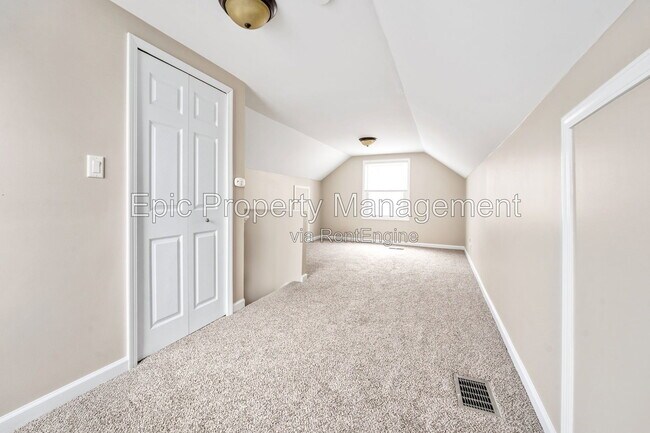 Building Photo - 13056 Pullman St