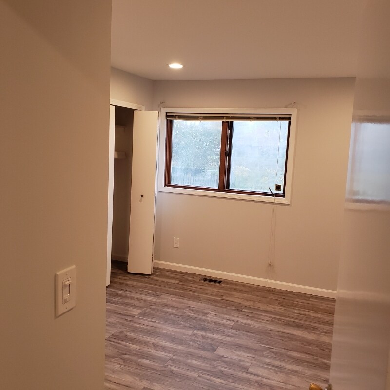 Building Photo - 11415 Brougham Dr