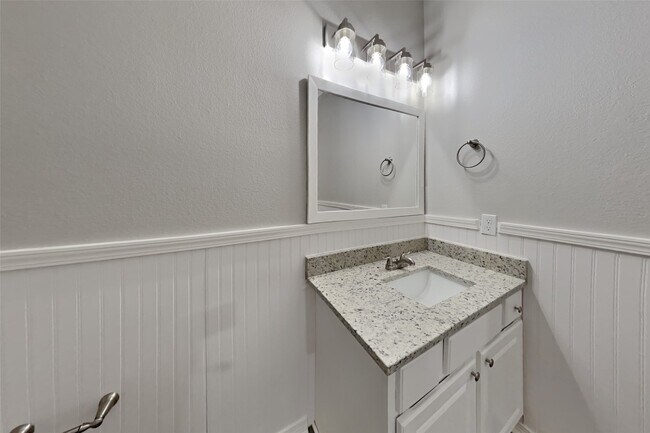 Building Photo - 16510 Barker Ranch Ct