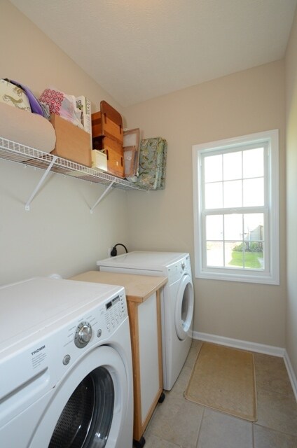 Building Photo - 309 S Brandon Way