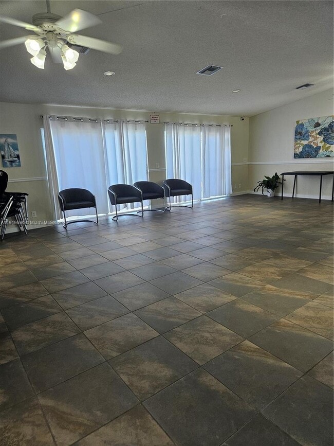 Building Photo - 3192 SW 50th St