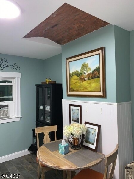 Building Photo - 36 Burnet St