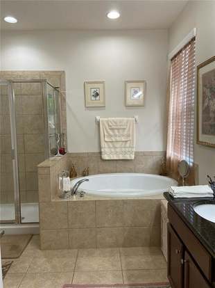 Building Photo - 11011 Belle Haven Dr