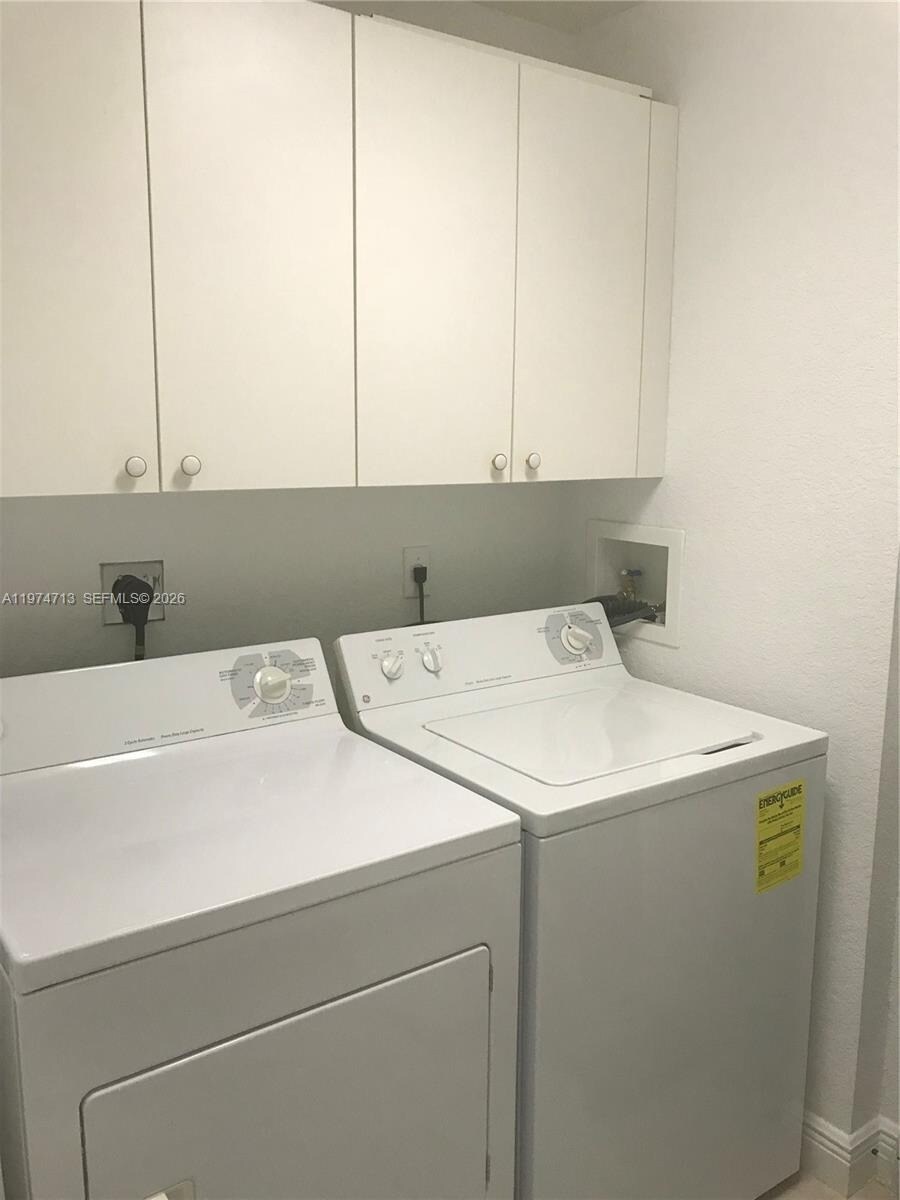 Building Photo - 10770 NW 66th St