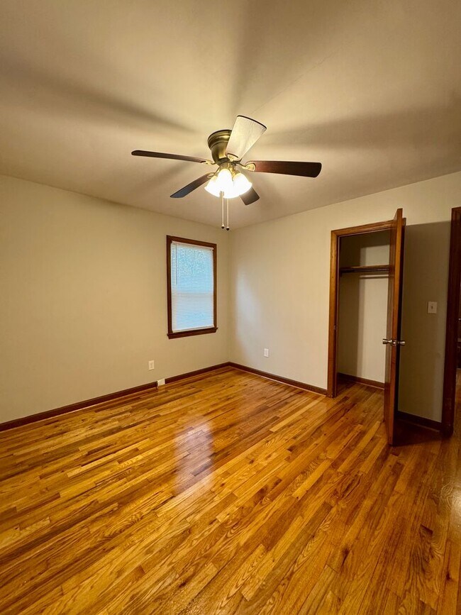 Building Photo - 2720 Hazel St