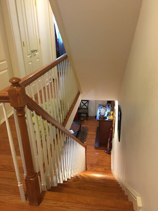 Building Photo - 215 S Quince St