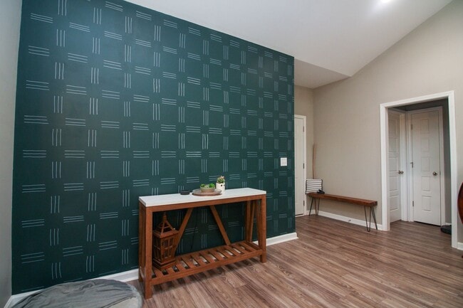 Building Photo - Newer 3 bedroom, 2 bath Phenix City Home w...