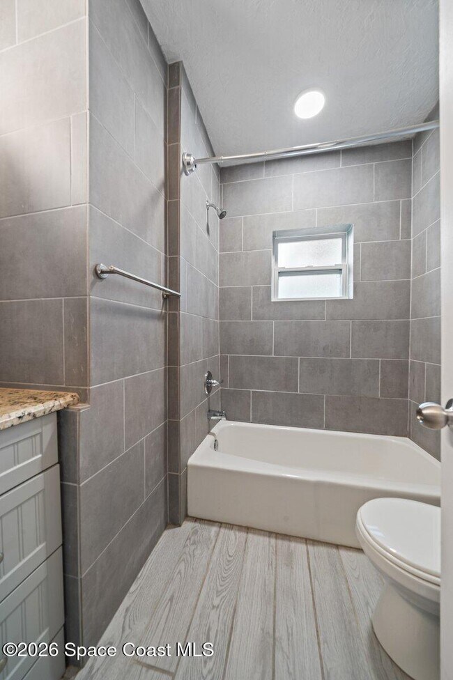 Building Photo - 6502 June Dr