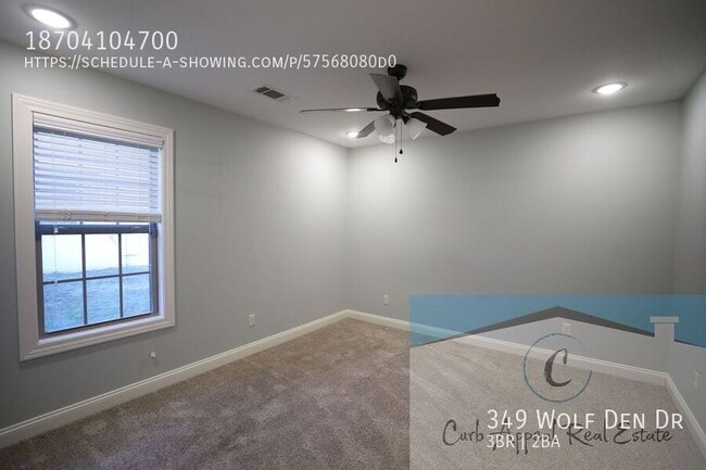 Building Photo - 349 Wolf Den Dr