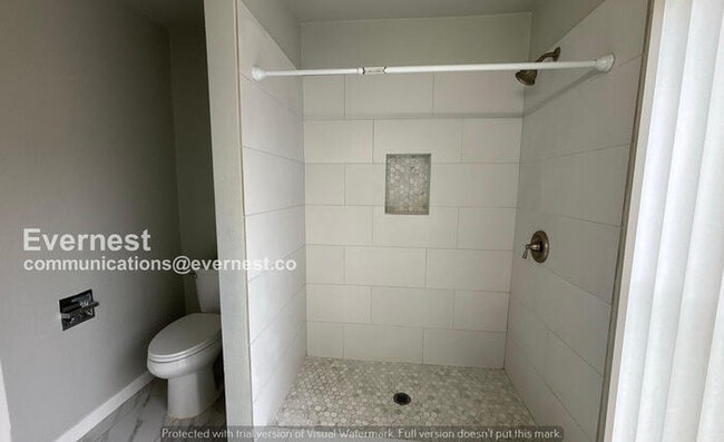 Building Photo - 18611 Headland Dr