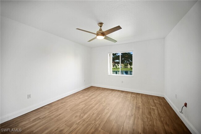 Building Photo - 8264 Key Royal Cir