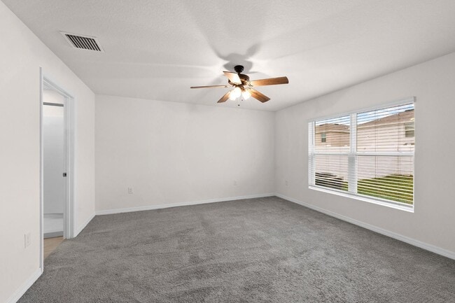 Building Photo - 13692 Thimbleberry Dr