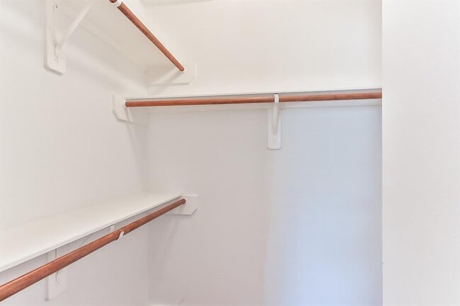 Building Photo - 6219 Spruce Bough Ct