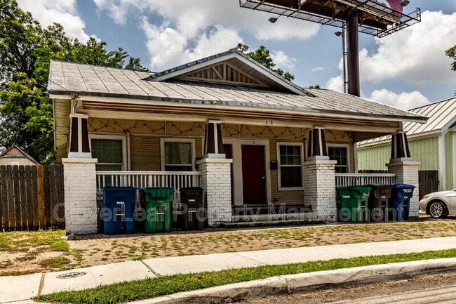 Building Photo - 218 Cadwallader St