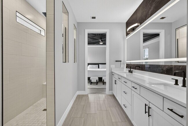 Building Photo - 12534 Triumph Ln