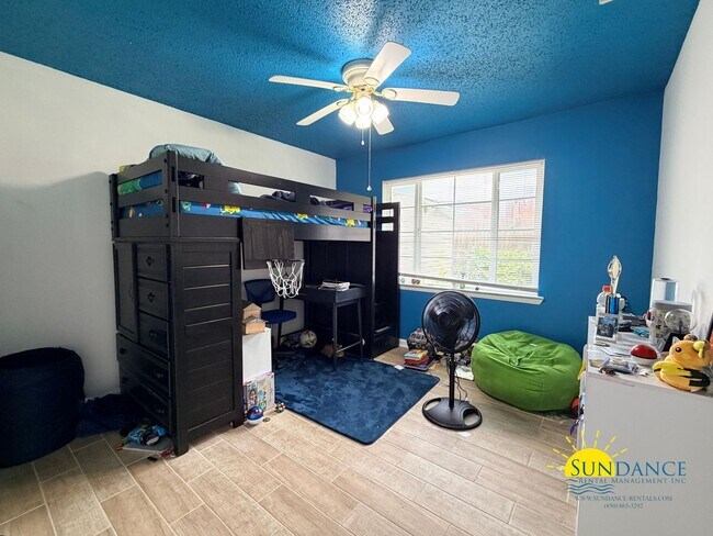 Building Photo - 102 Tanglewood Ct