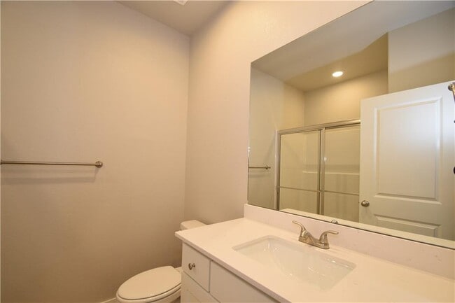 Building Photo - 1804 SW Casuarina Dr