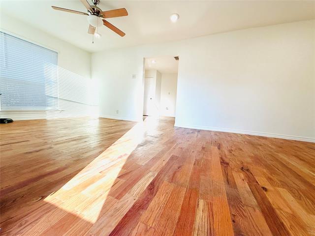 Building Photo - 632 Peggs St