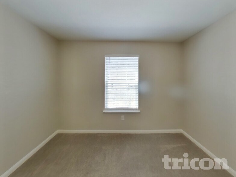 Building Photo - 11651 Luckey Vista