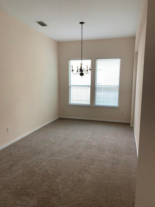Building Photo - 13115 Tom Morris Dr