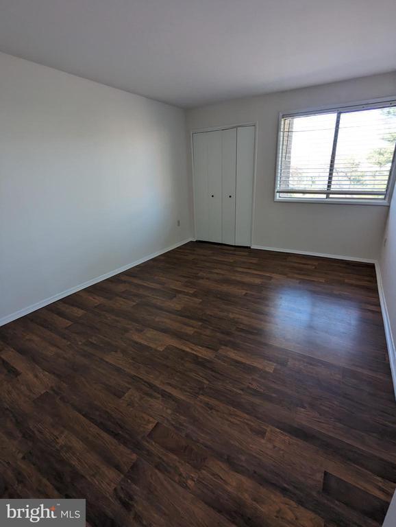 Building Photo - 7145 Donnell Pl