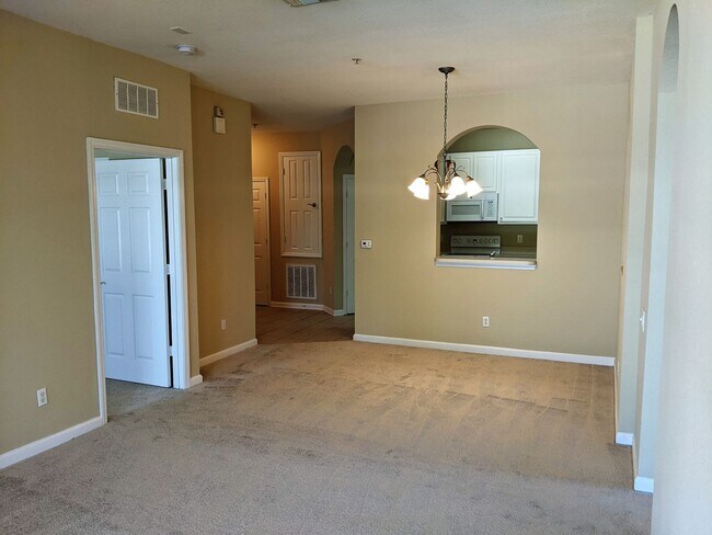 Building Photo - Ventura at Stonebridge Commons – 3 Bedroom...