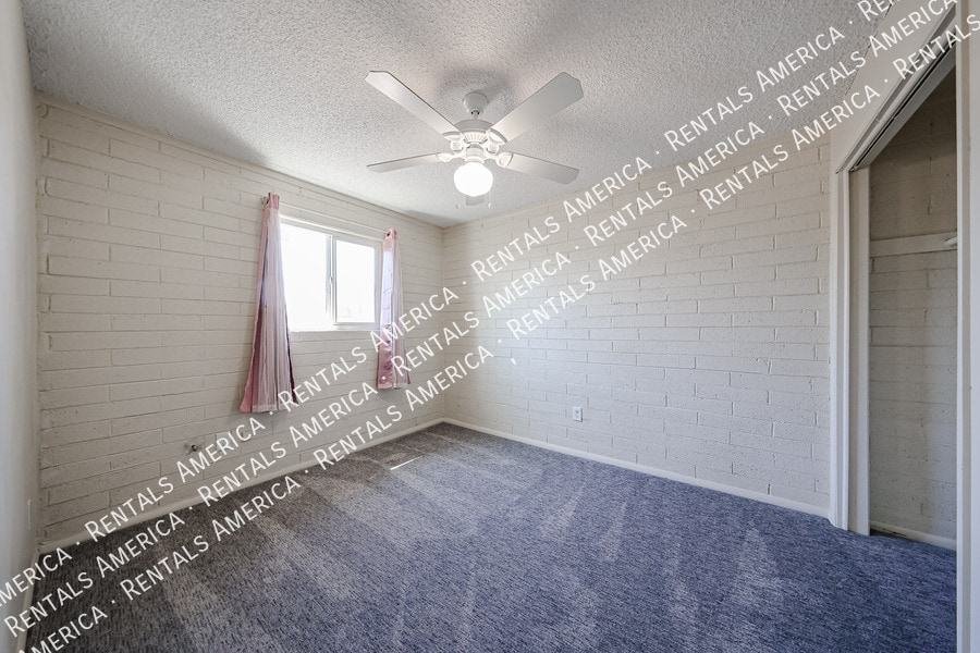 Building Photo - 7901 E Kimsey Ln