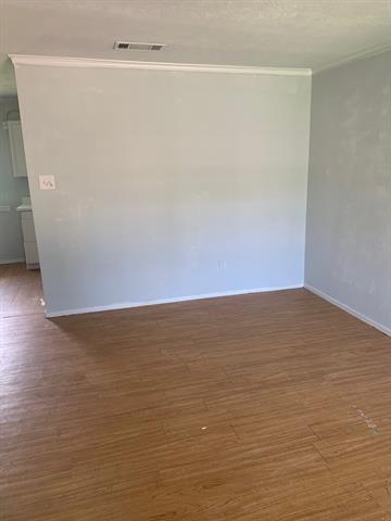 Building Photo - 679 Edgeglen Dr