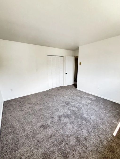Building Photo - 447 Garland Cir